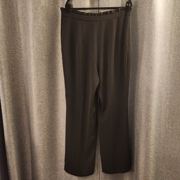 Express Ruffle Top Black Wide Leg High Rise Pant, black, size 16 - Picture 2 of 4